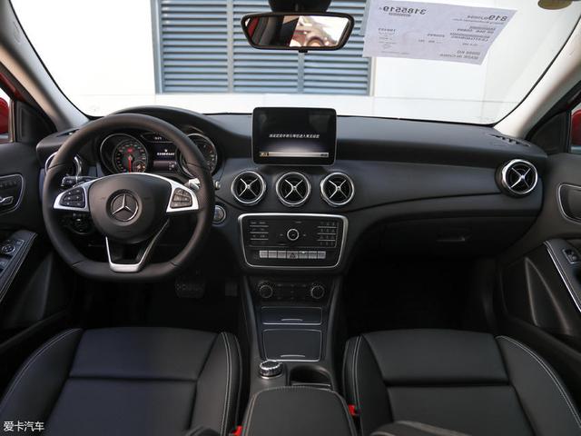 北京奔驰2019款奔驰GLA级