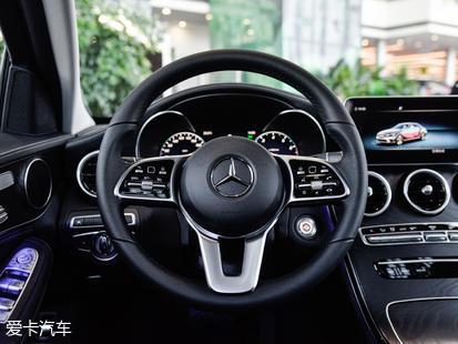 北京奔驰2019款奔驰C级