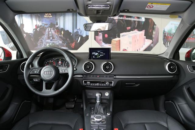 帮你算笔账 到底月收入达到多少时才可以买BBA？