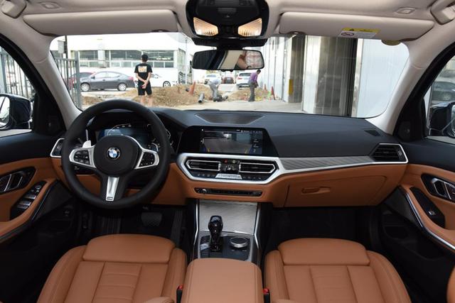 推荐325i M运动曜夜套装 新一代宝马3系购车手册