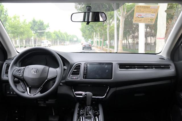 潮流小年轻首款座驾之选 这5款合资小型SUV谁更燃?