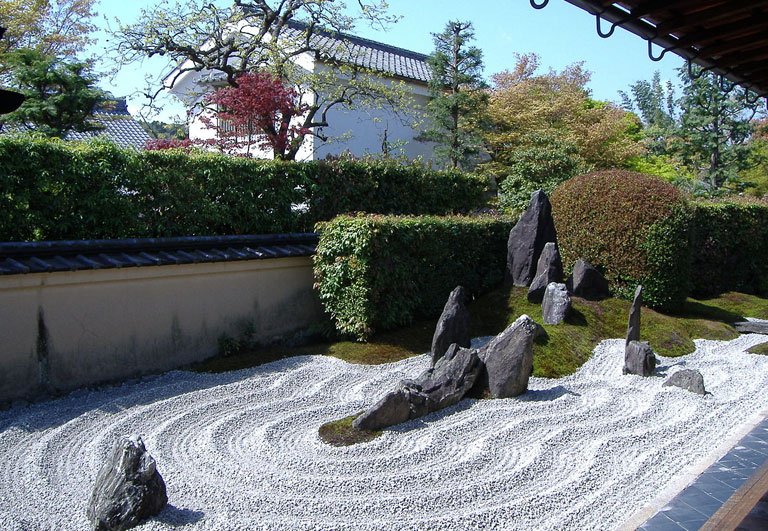 京都大德寺的庭院